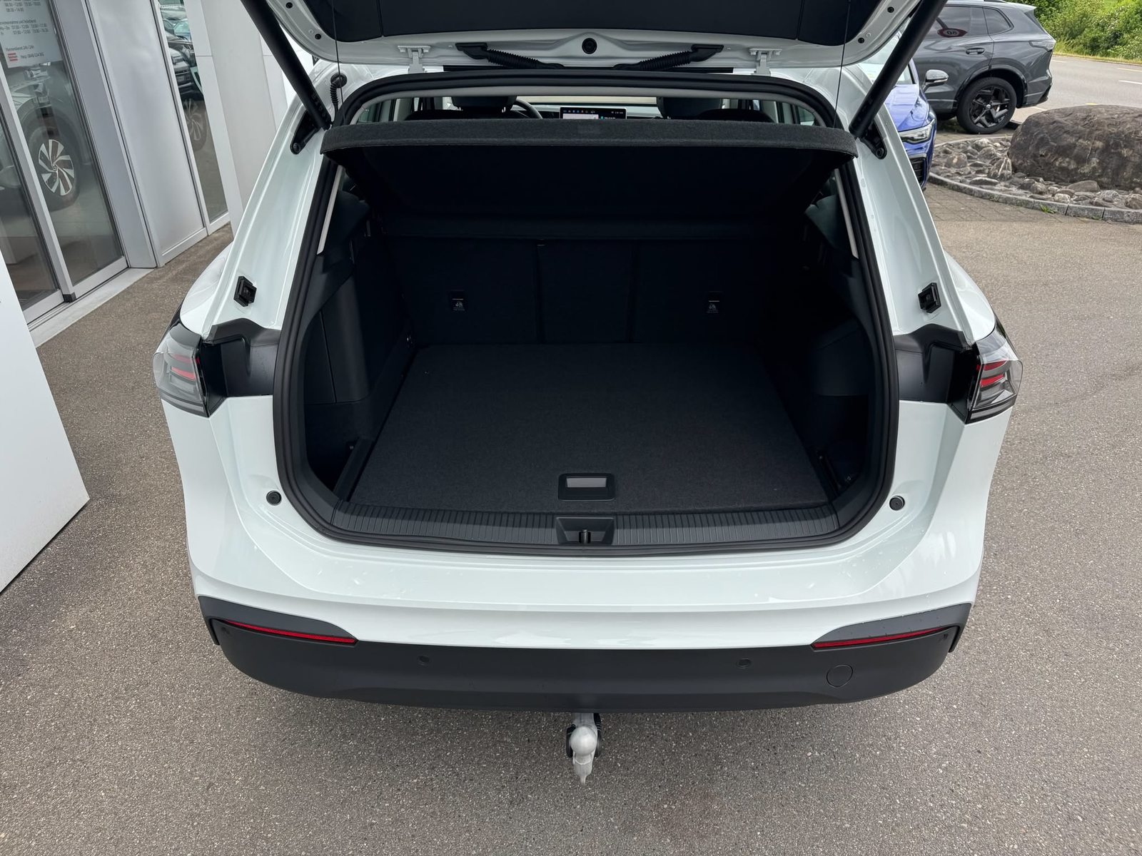 VW Tiguan Life, Hybride Integrale Benzina/Elettrica, Auto nuove, Automatico - 5