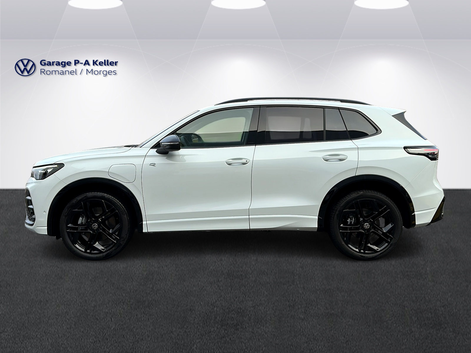 VW Tiguan R-Line, Voll-Hybrid Benzin/Elektro, Neuwagen, Automatik - 2