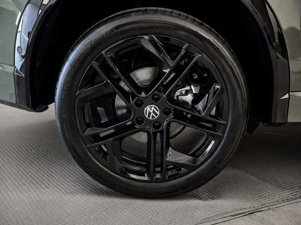 VW Tiguan 2.0 TDI SCR R-Line 4Motion DSG, Diesel, Auto nuove, Automatico - 2