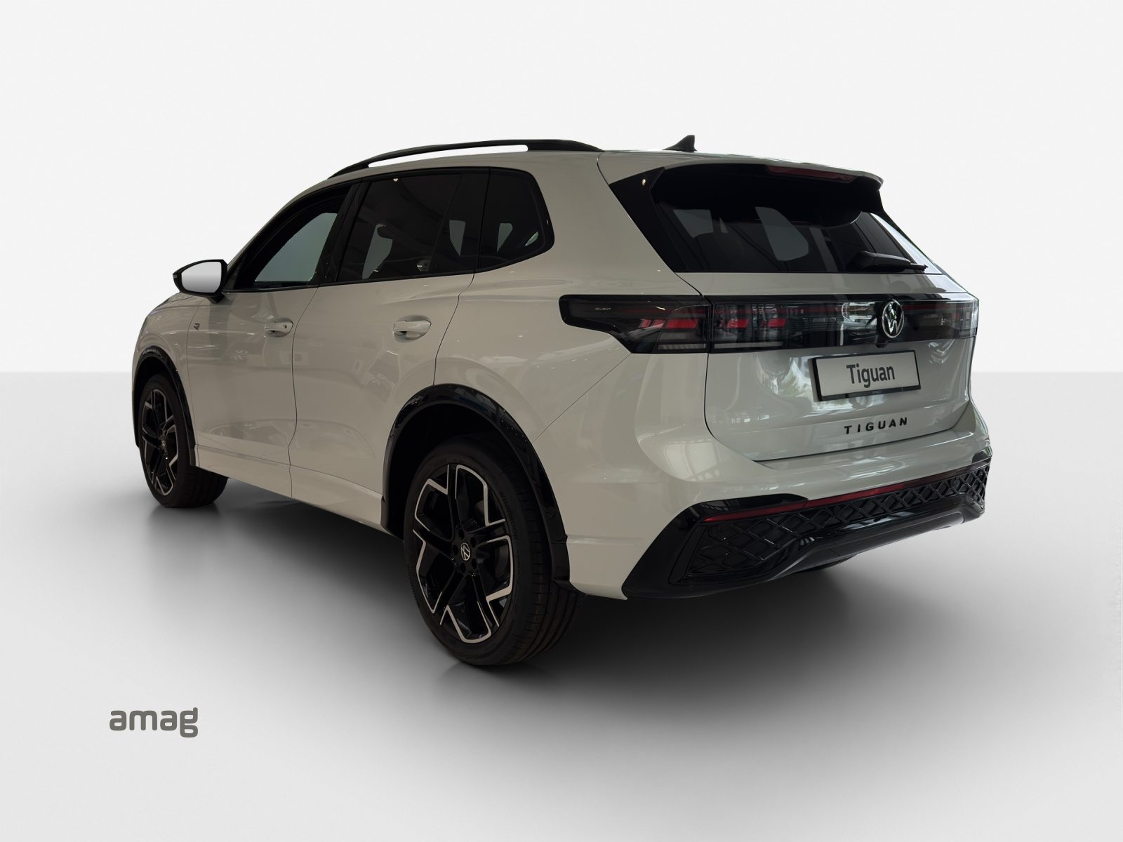VW Tiguan R-Line, Benzin, Neuwagen, Automatik - 3