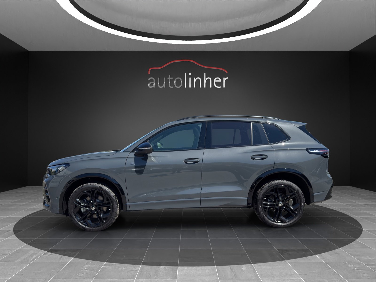 VW Tiguan 2.0 TDI SCR R-Line 4Motion DSG, Diesel, New car, Automatic - 2