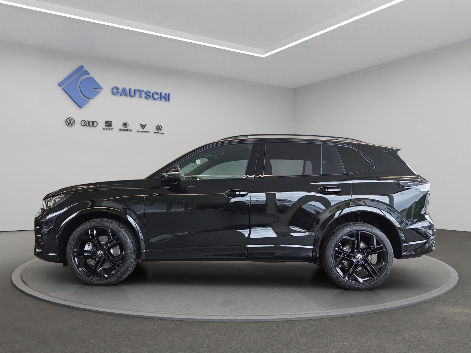 VW Tiguan R-Line Plus, Essence, Voiture nouvelle, Automatique - 2