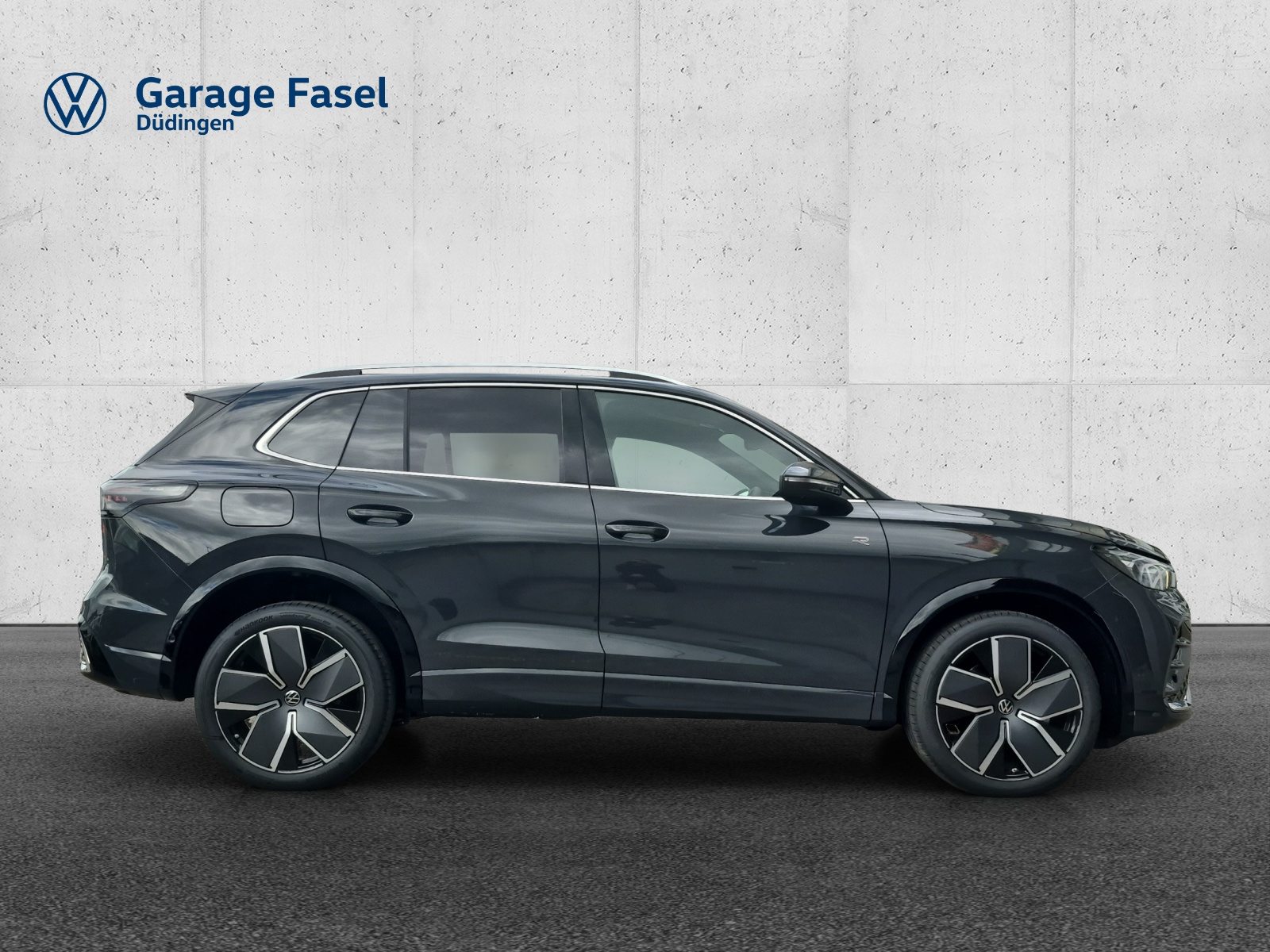 VW Tiguan R-Line, Voll-Hybrid Benzin/Elektro, Neuwagen, Automatik - 6