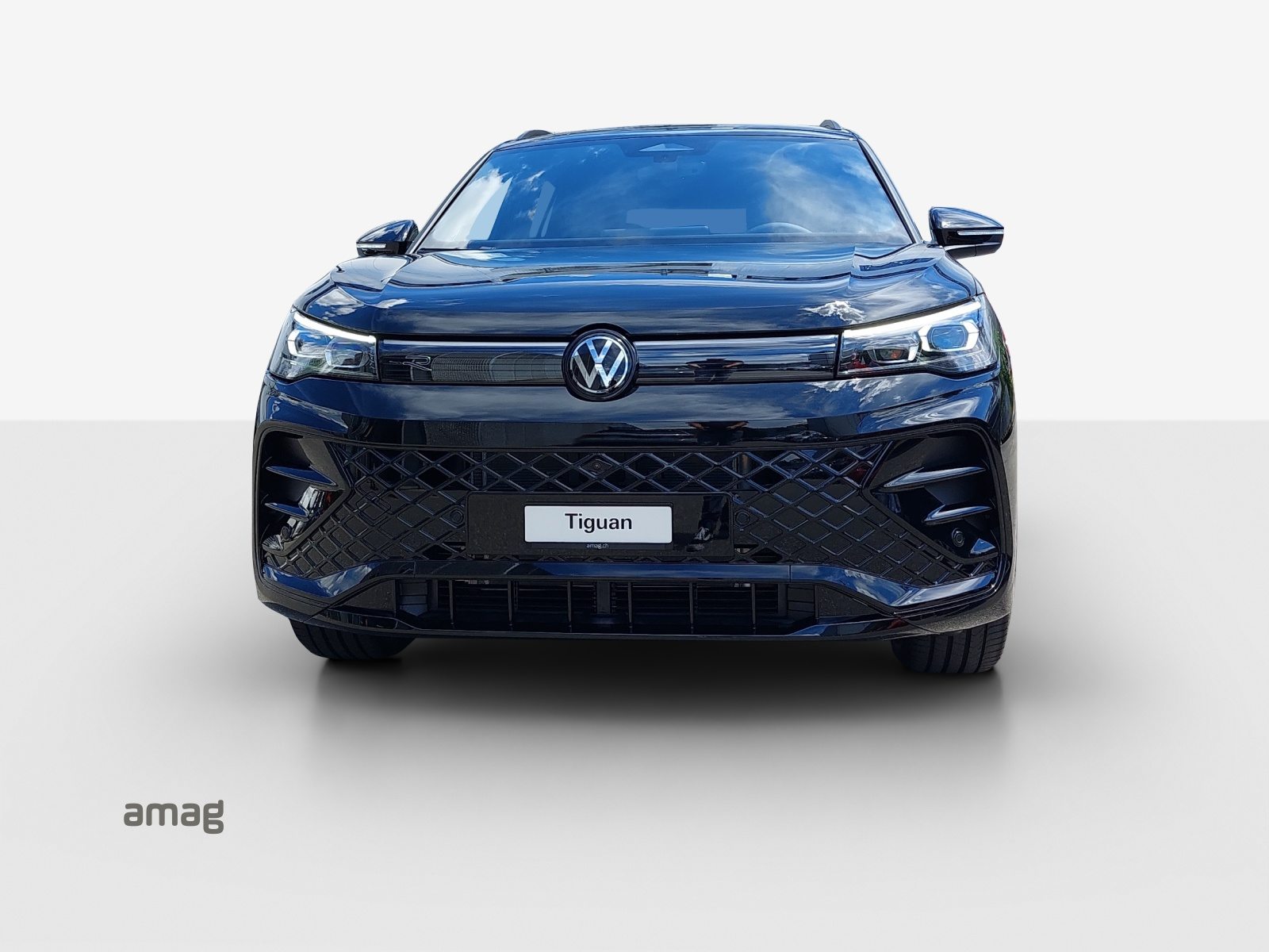 VW Tiguan R-Line, Diesel, New car, Automatic - 7