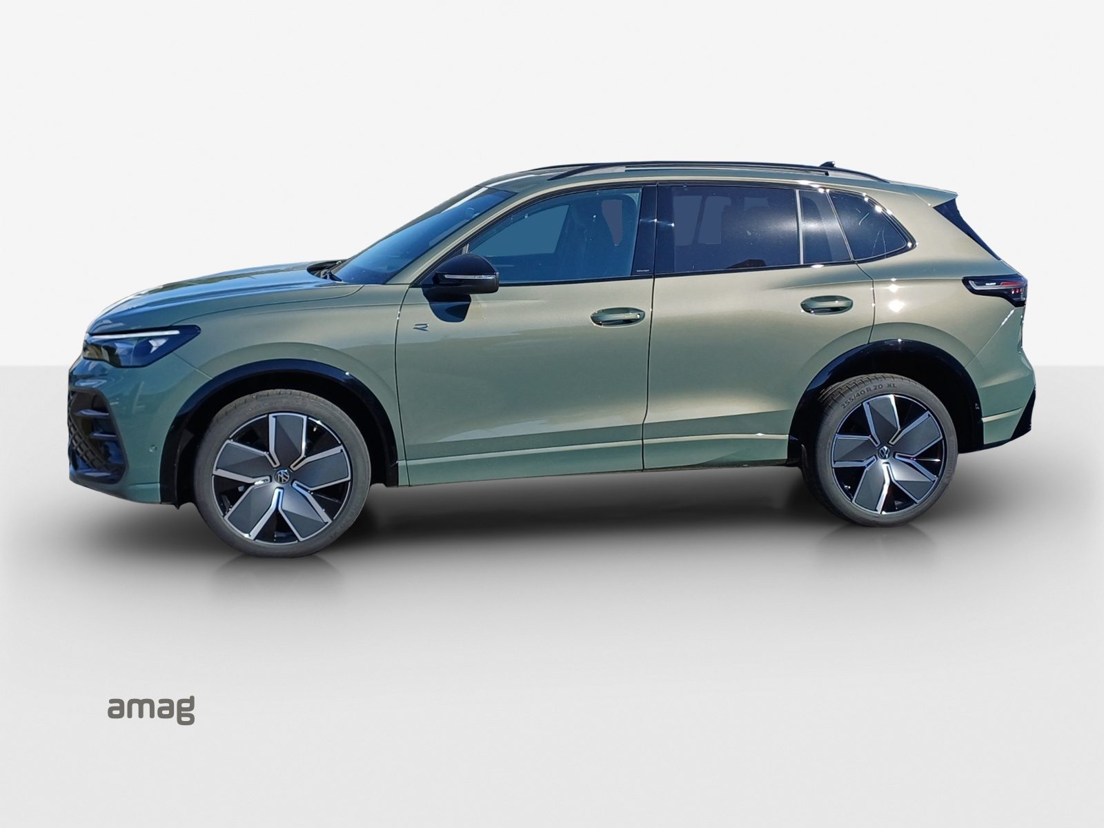 VW Tiguan R-Line Plus, Benzin, Neuwagen, Automatik - 2