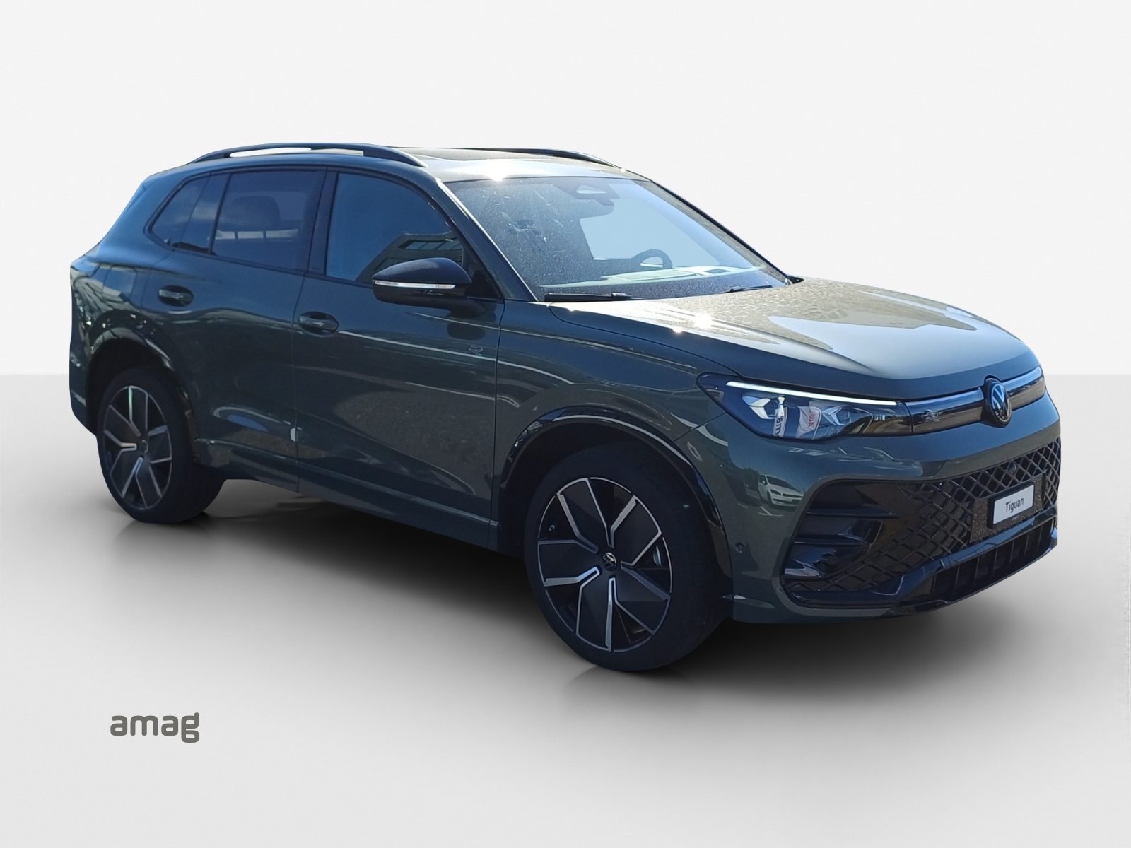 VW Tiguan R-Line Plus, Benzin, Neuwagen, Automatik - 6