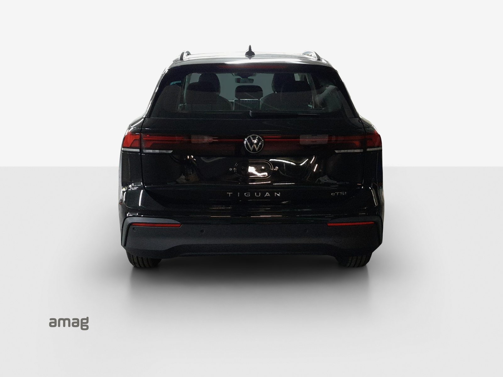 VW Tiguan Trend, Petrol, New car, Automatic - 4