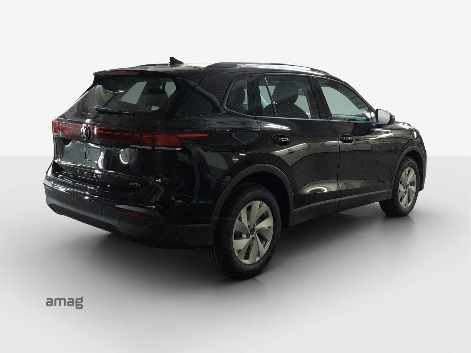 VW Tiguan Trend, Petrol, New car, Automatic - 5