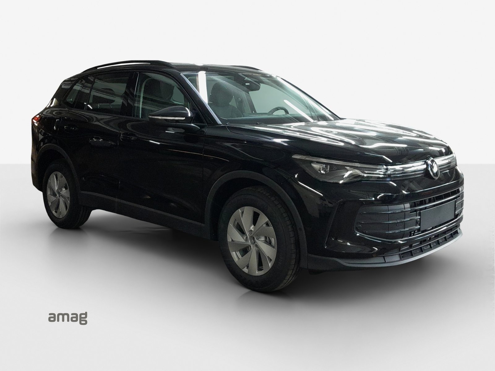 VW Tiguan Trend, Petrol, New car, Automatic - 6