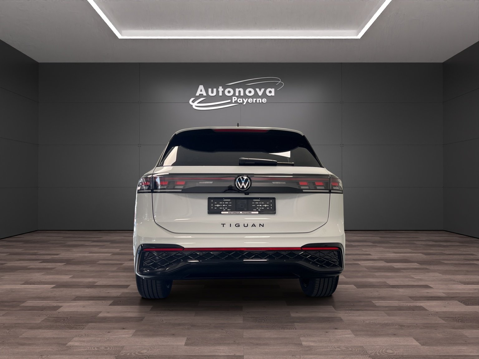 VW Tiguan 1.5 TSI evo2 mHEV R-Line DSG, Hybride Leggero Benzina/Elettrica, Auto nuove, Automatico - 5