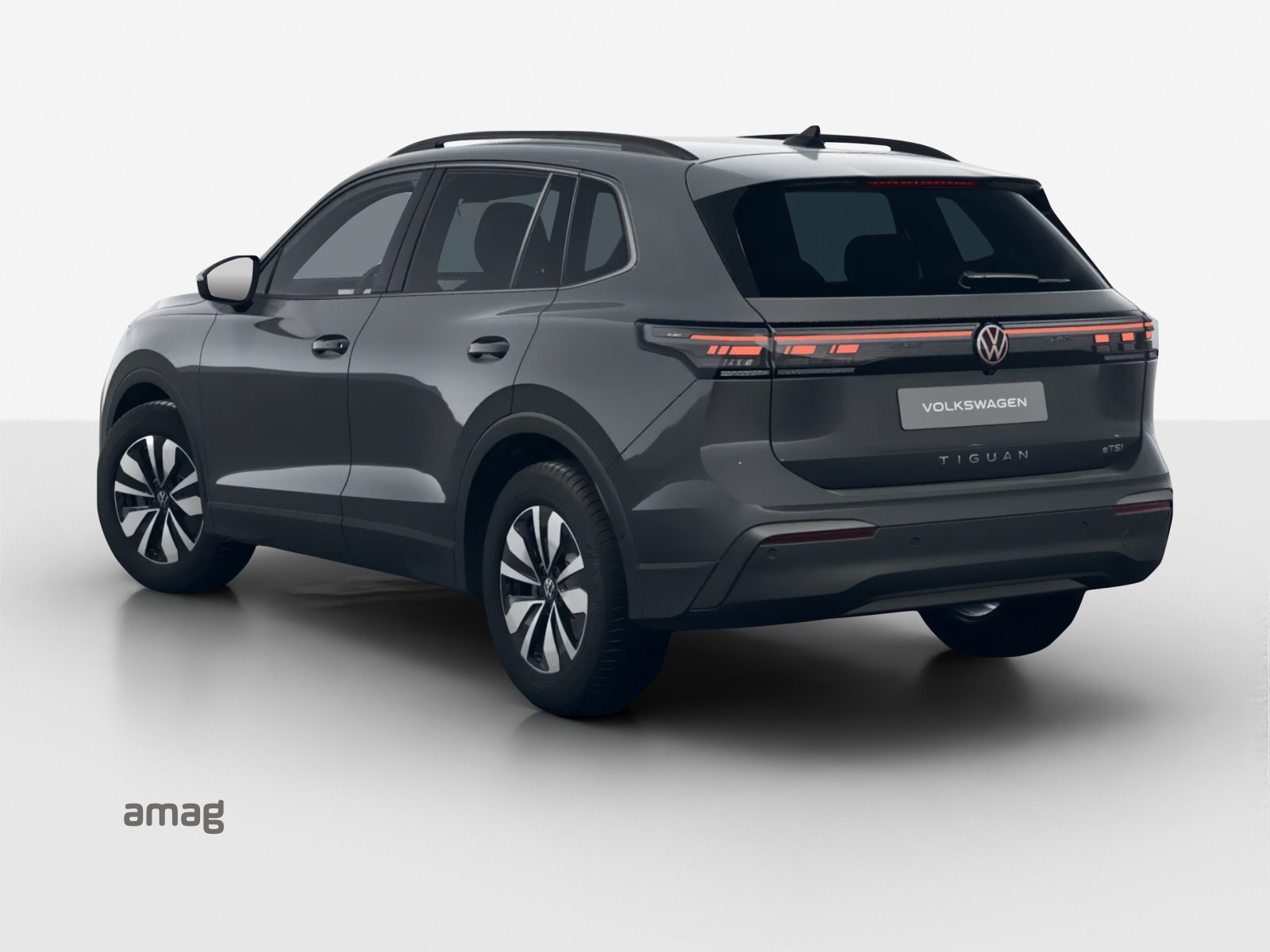 VW Tiguan UNITED, Petrol, New car, Automatic - 3