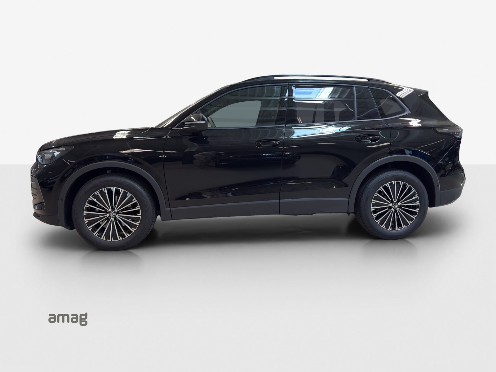 VW Tiguan UNITED, Benzin, Neuwagen, Automatik - 2