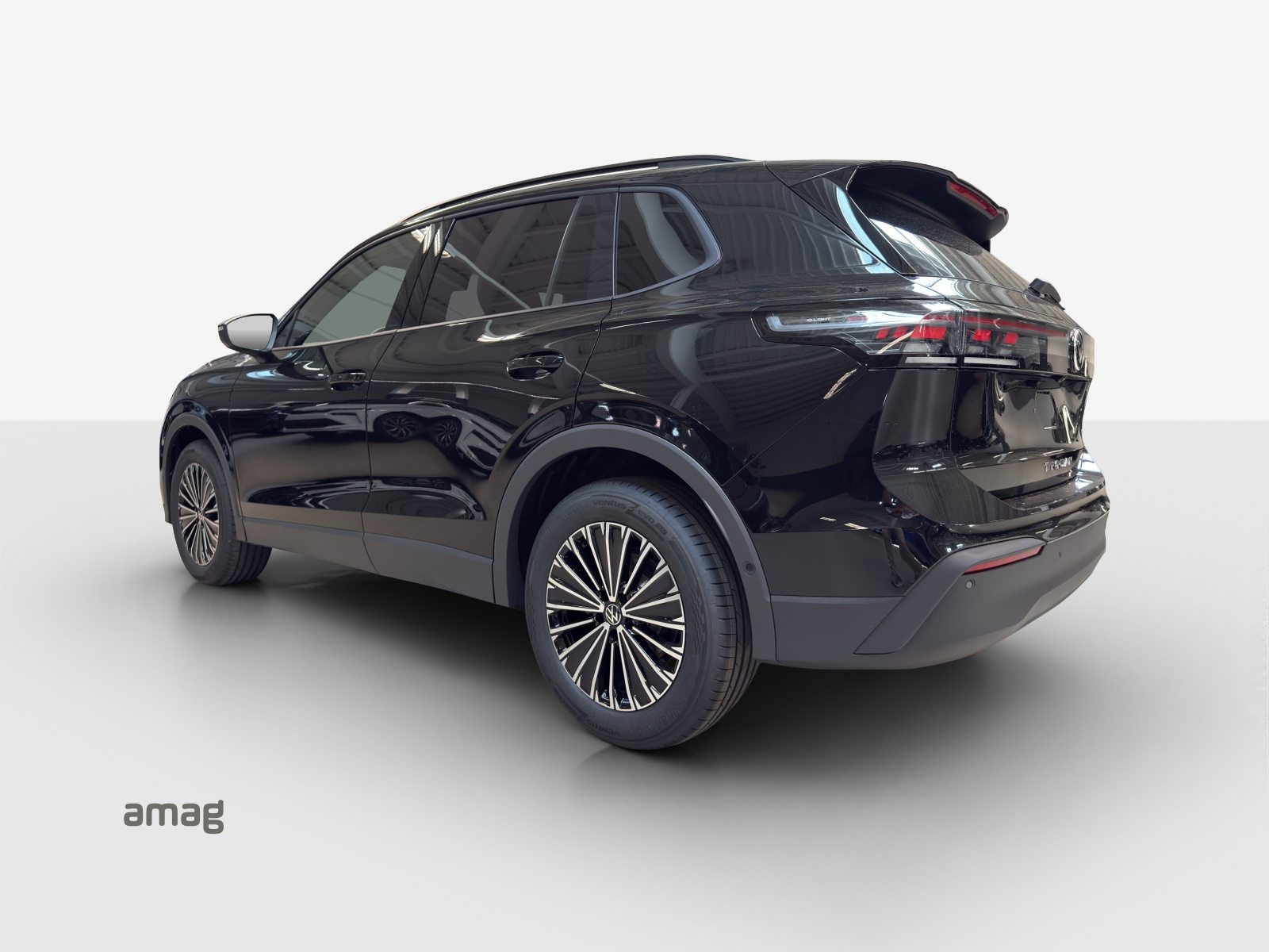 VW Tiguan UNITED, Benzin, Neuwagen, Automatik - 3