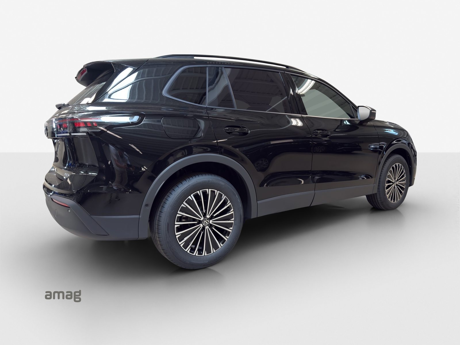 VW Tiguan UNITED, Benzin, Neuwagen, Automatik - 5