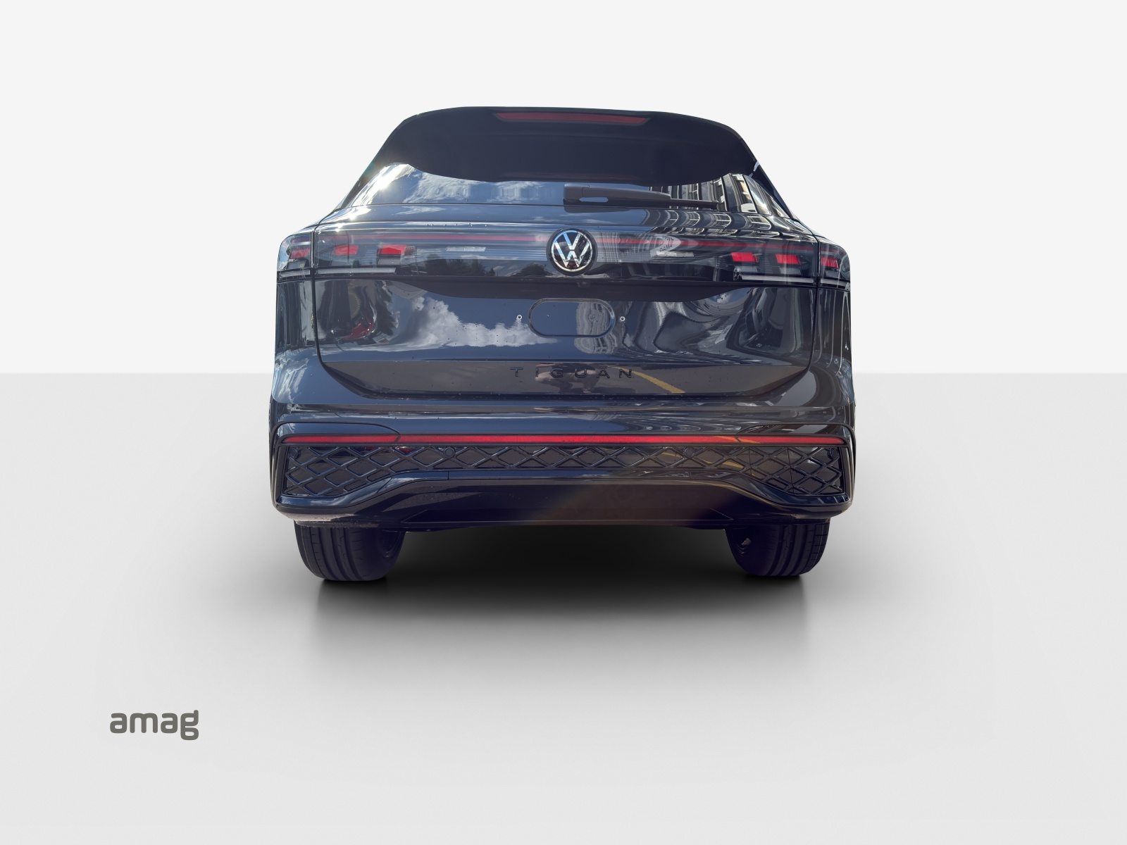 VW Tiguan R-Line Plus, Petrol, New car, Automatic - 4
