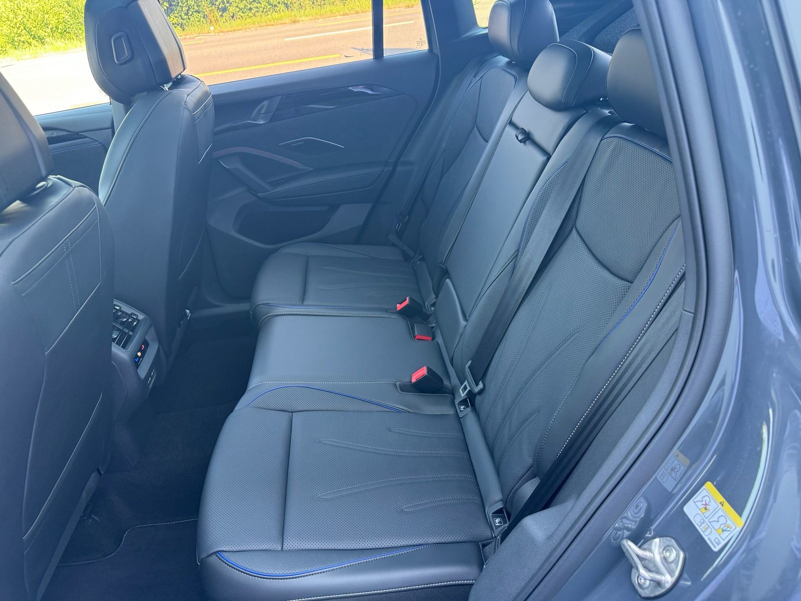 VW Tiguan R-Line Plus, Petrol, New car, Automatic - 7