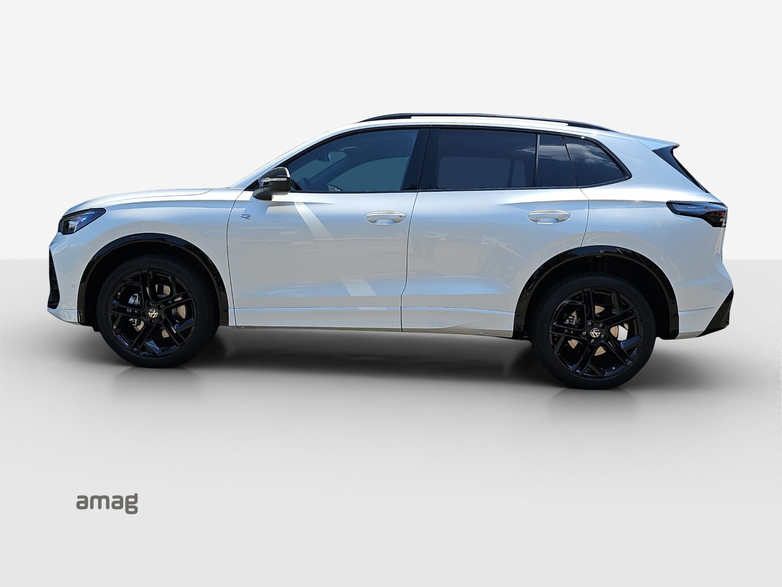 VW Tiguan R-Line Plus, Benzin, Neuwagen, Automatik - 2