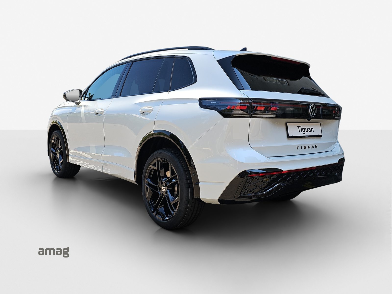 VW Tiguan R-Line Plus, Benzin, Neuwagen, Automatik - 3