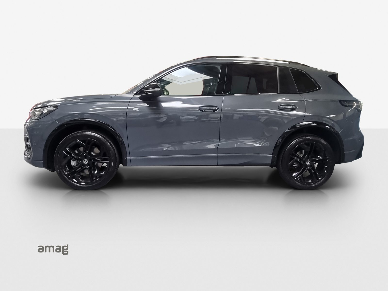 VW Tiguan R-Line UNITED, Diesel, New car, Automatic - 2