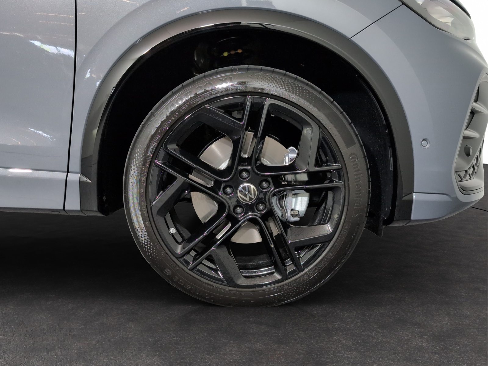 VW Tiguan R-Line Plus, Benzin, Neuwagen, Automatik - 5