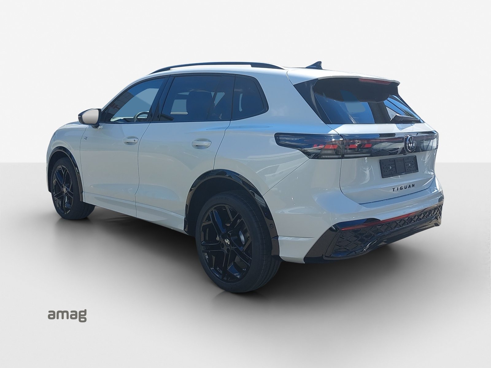 VW Tiguan R-Line Plus, Benzin, Neuwagen, Automatik - 3