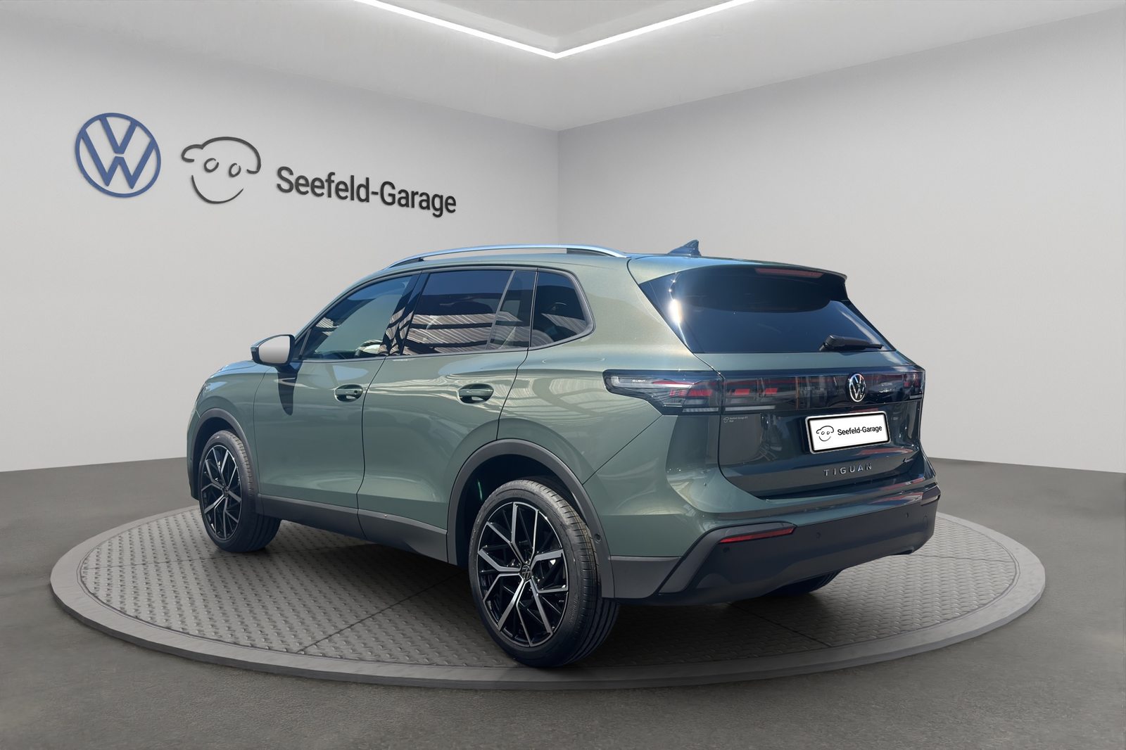 VW Tiguan UNITED, Benzin, Neuwagen, Automatik - 4