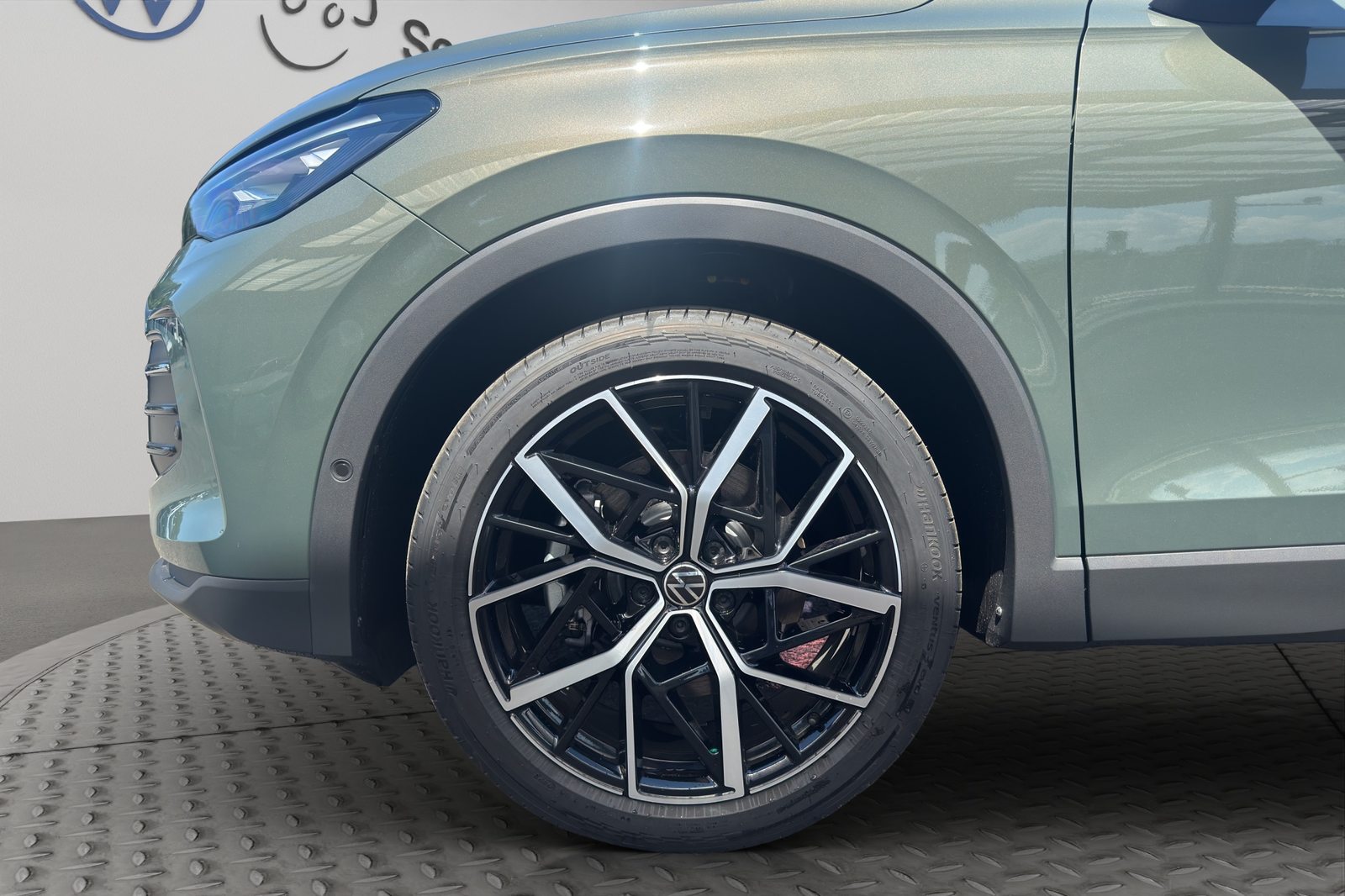 VW Tiguan UNITED, Benzin, Neuwagen, Automatik - 6