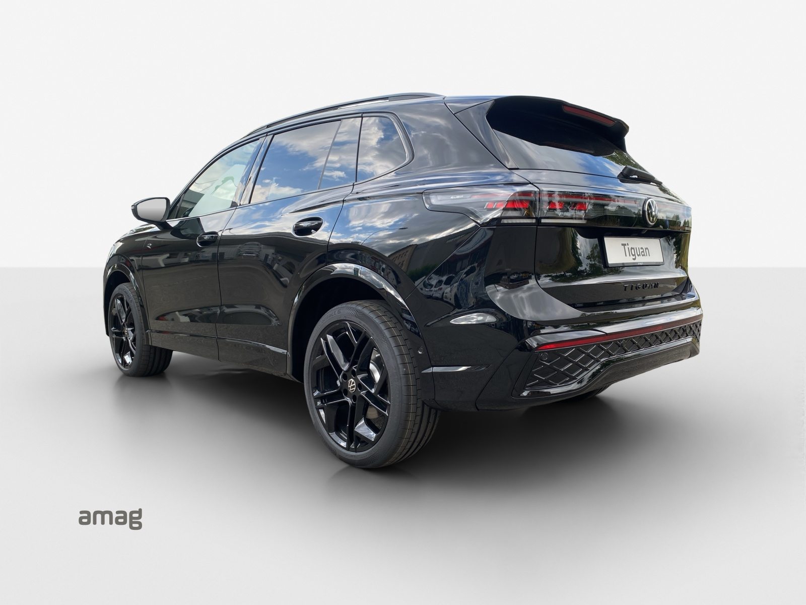 VW Tiguan R-Line Plus, Essence, Voiture nouvelle, Automatique - 3