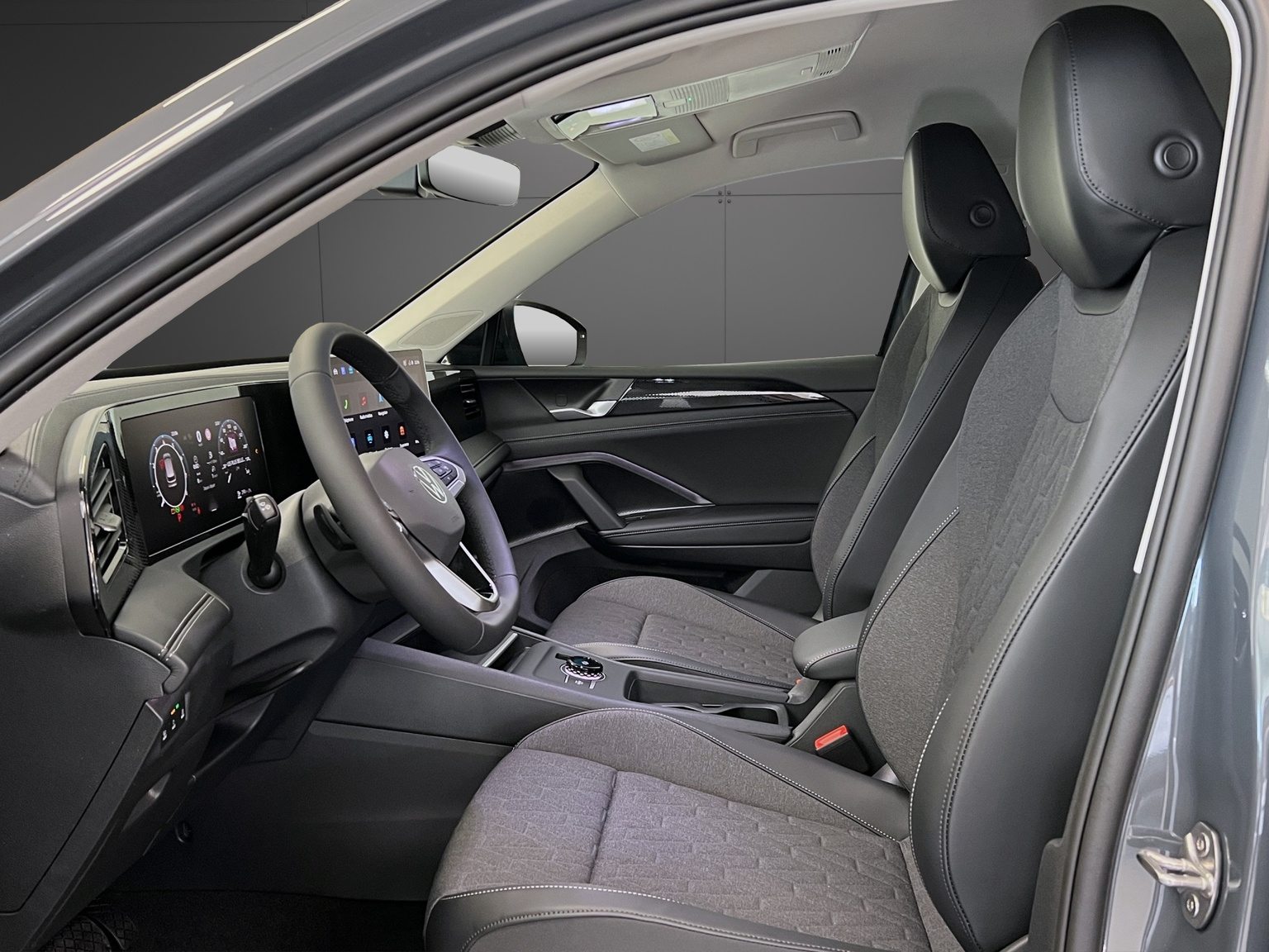 VW Tiguan UNITED, Benzin, Neuwagen, Automatik - 6
