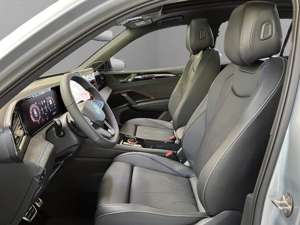 VW Tiguan R-Line Plus, Essence, Voiture nouvelle, Automatique - 6