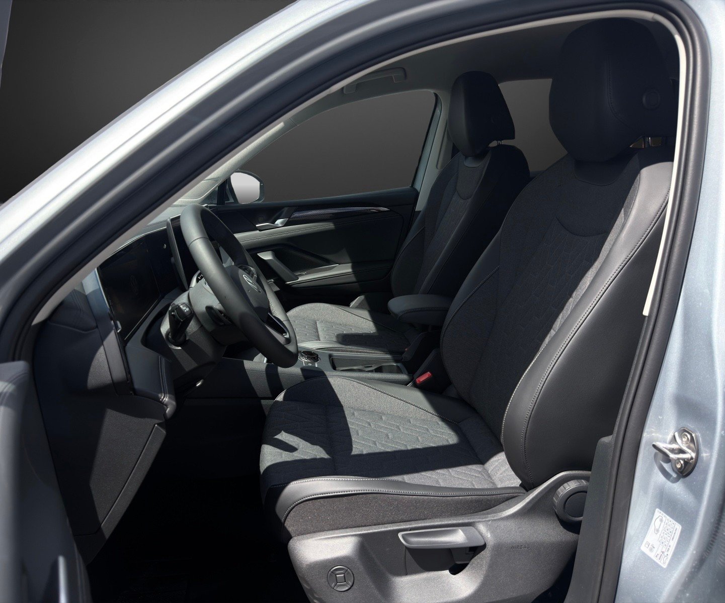 VW Tiguan 1.5 TSI evo2 mHEV Life DSG mit 150 PS, Hybride Leggero Benzina/Elettrica, Auto nuove, Automatico - 7