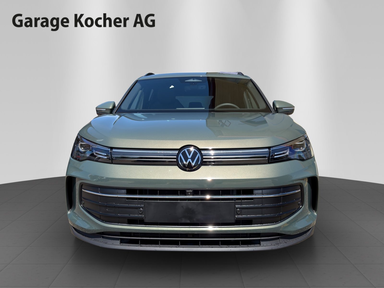 VW Tiguan UNITED, Benzina, Auto nuove, Automatico - 2