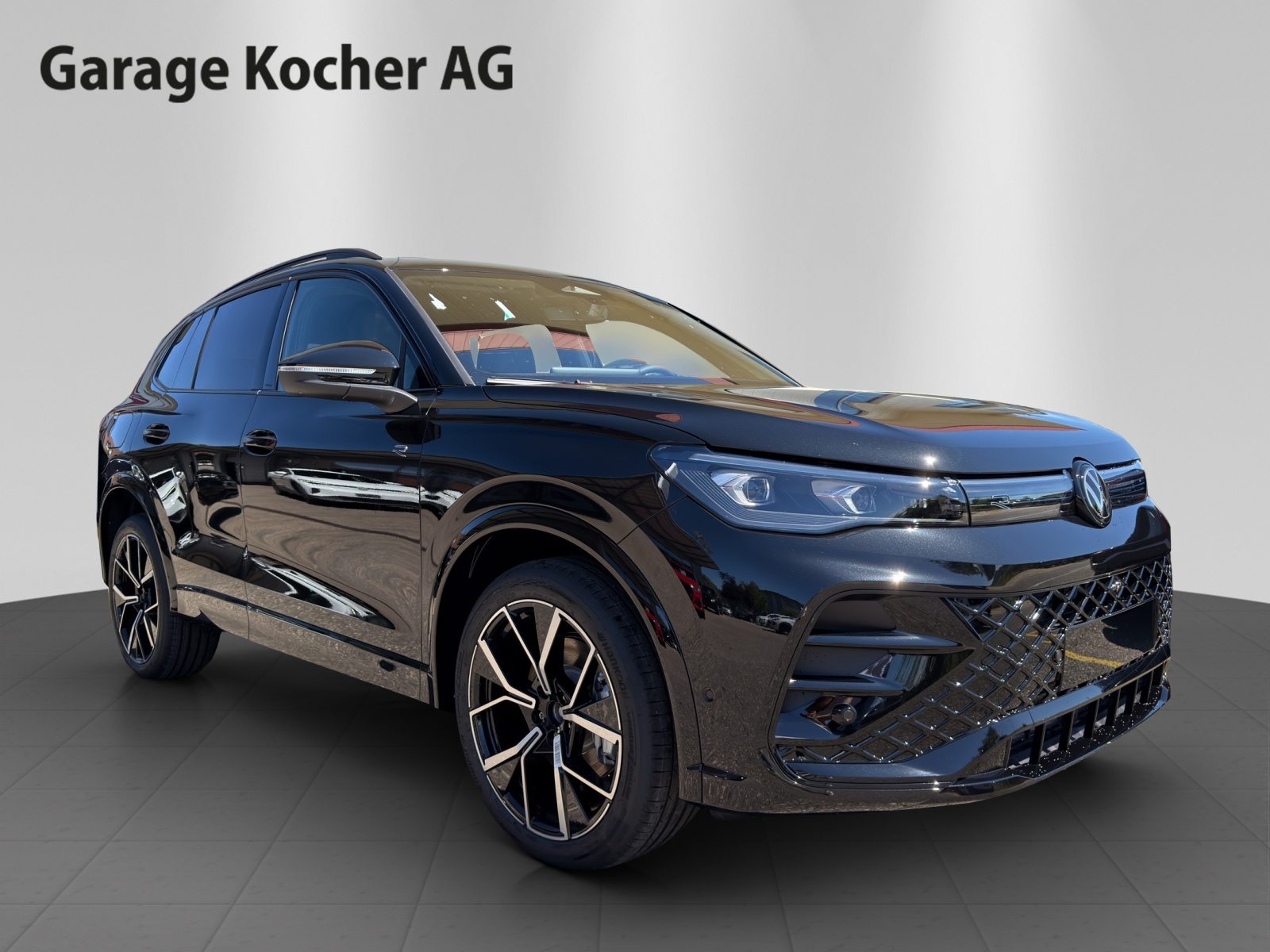 VW Tiguan R-Line UNITED, Benzina, Auto nuove, Automatico - 7