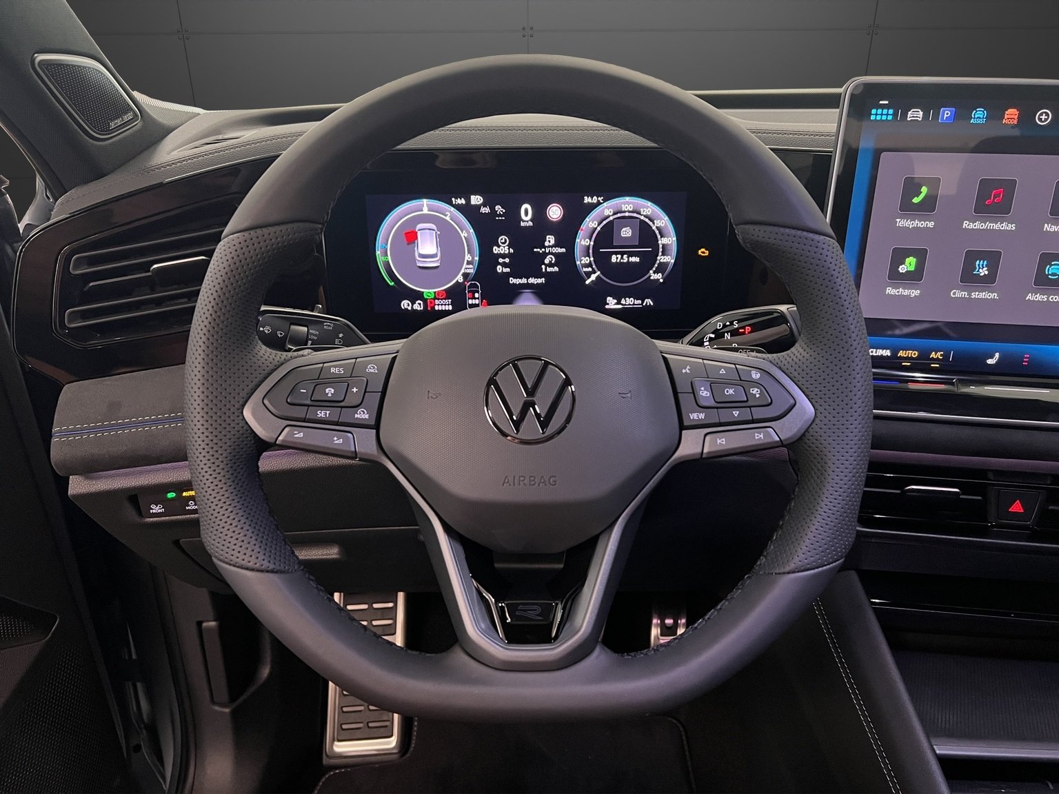 VW Tiguan 1.5 TSI evo2 eHybrid R-Line DSG, Hybride Rechargeable Essence/Électricité, Voiture nouvelle, Automatique - 6