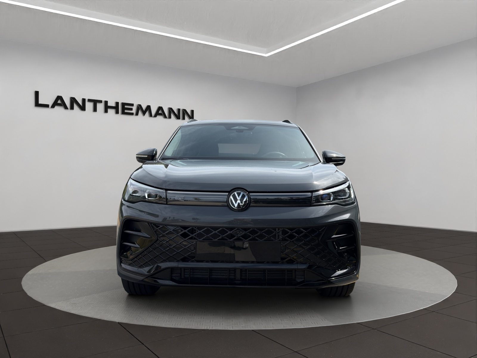 VW Tiguan R-Line UNITED, Benzin, Neuwagen, Automatik - 7