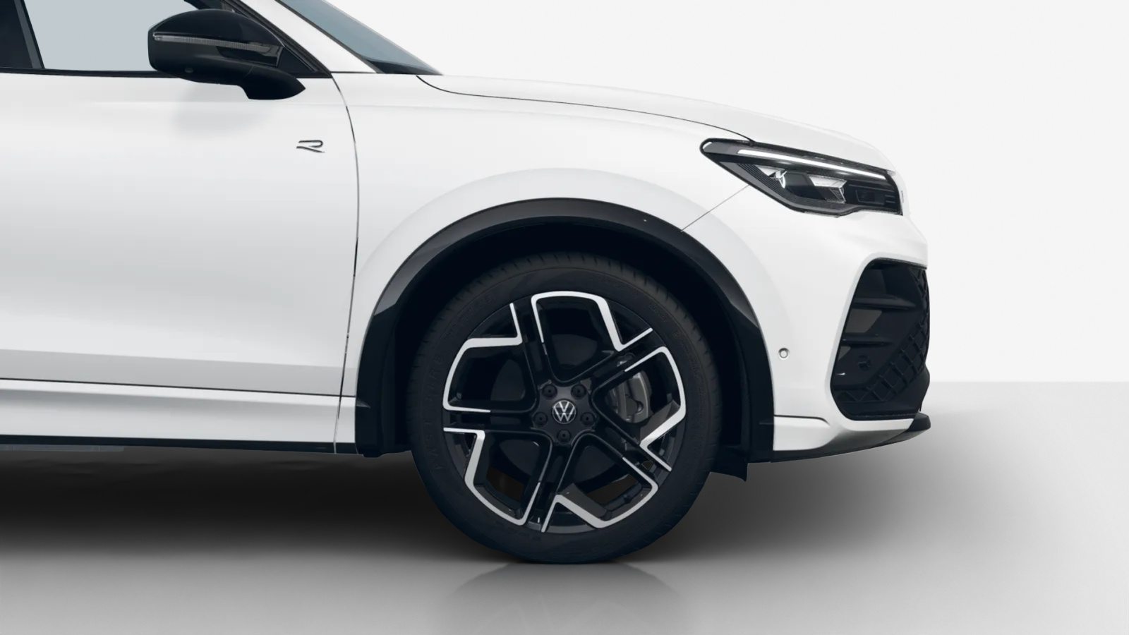 VW Tiguan R-Line Plus, Benzin, Neuwagen, Automatik - 4
