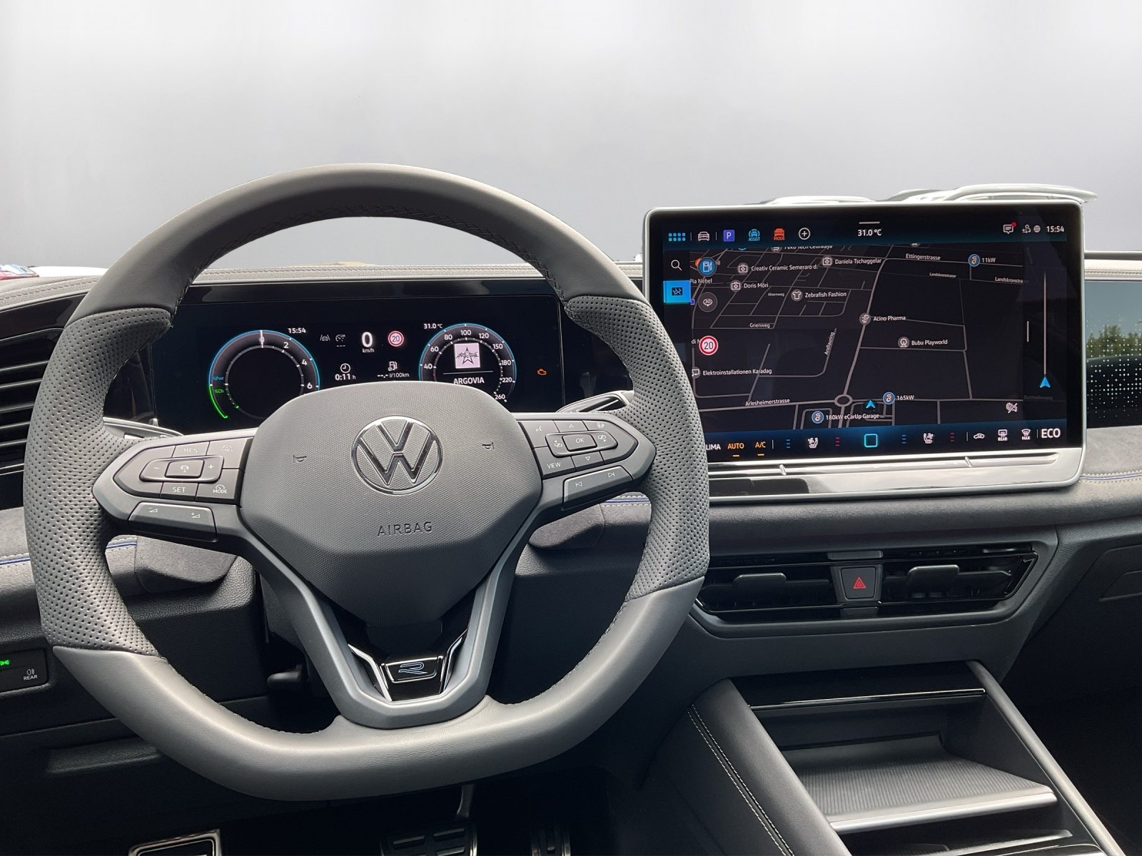 VW Tiguan R-Line UNITED, Voll-Hybrid Benzin/Elektro, Neuwagen, Automatik - 7