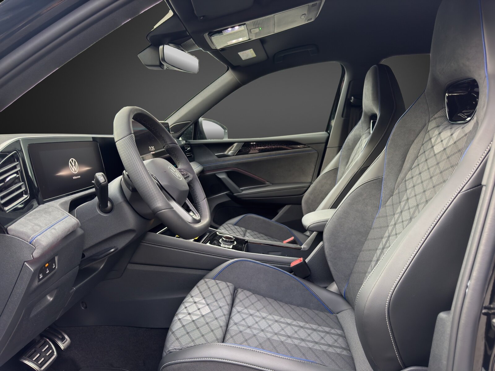 VW Tiguan 2.0 TDI SCR R-Line 4Motion DSG, Diesel, Voiture nouvelle, Automatique - 7