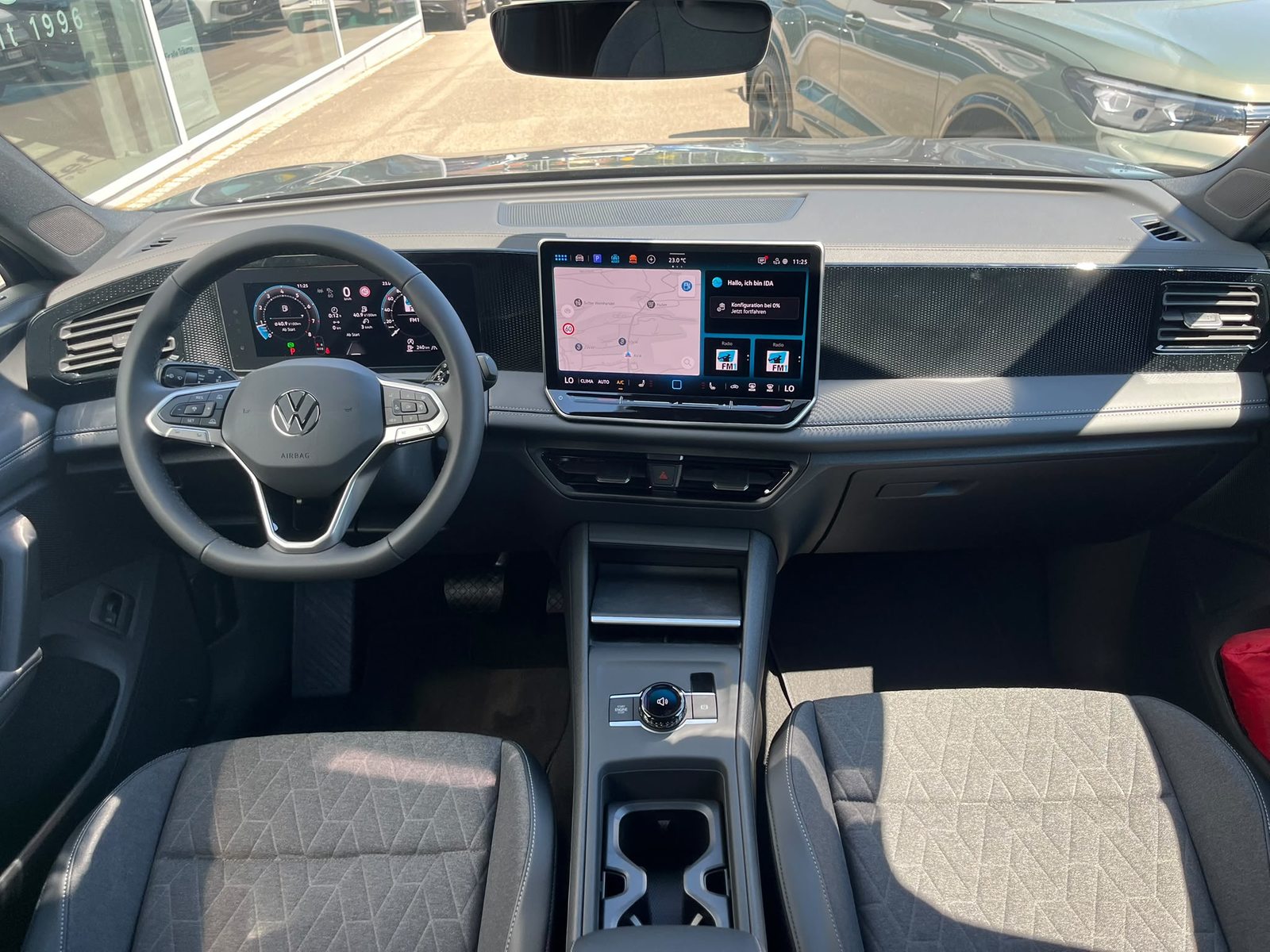 VW Tiguan Life UNITED, Benzin, Neuwagen, Automatik - 7
