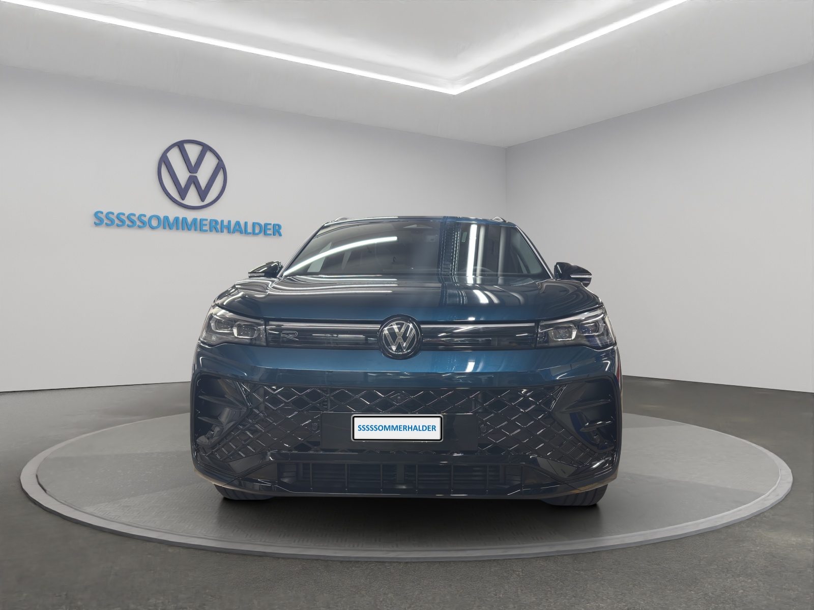 VW Tiguan R-Line UNITED, Petrol, New car, Automatic - 5