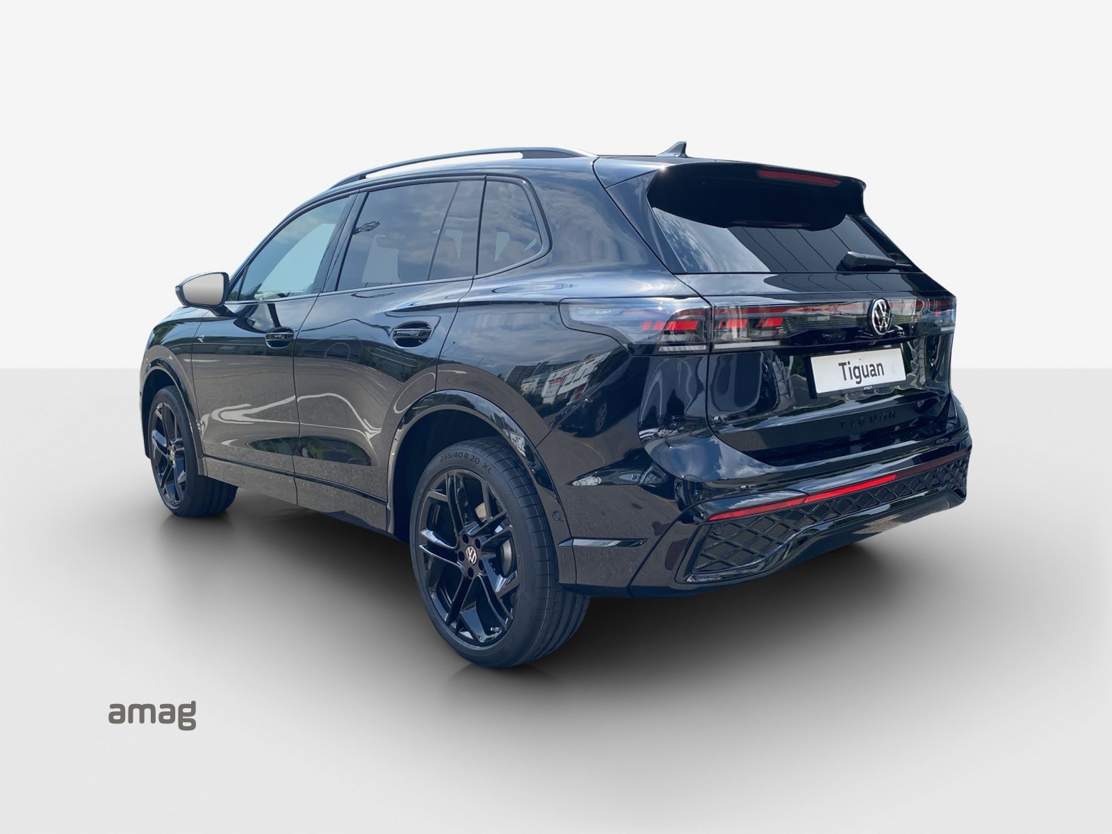 VW Tiguan R-Line Plus, Benzin, Neuwagen, Automatik - 3