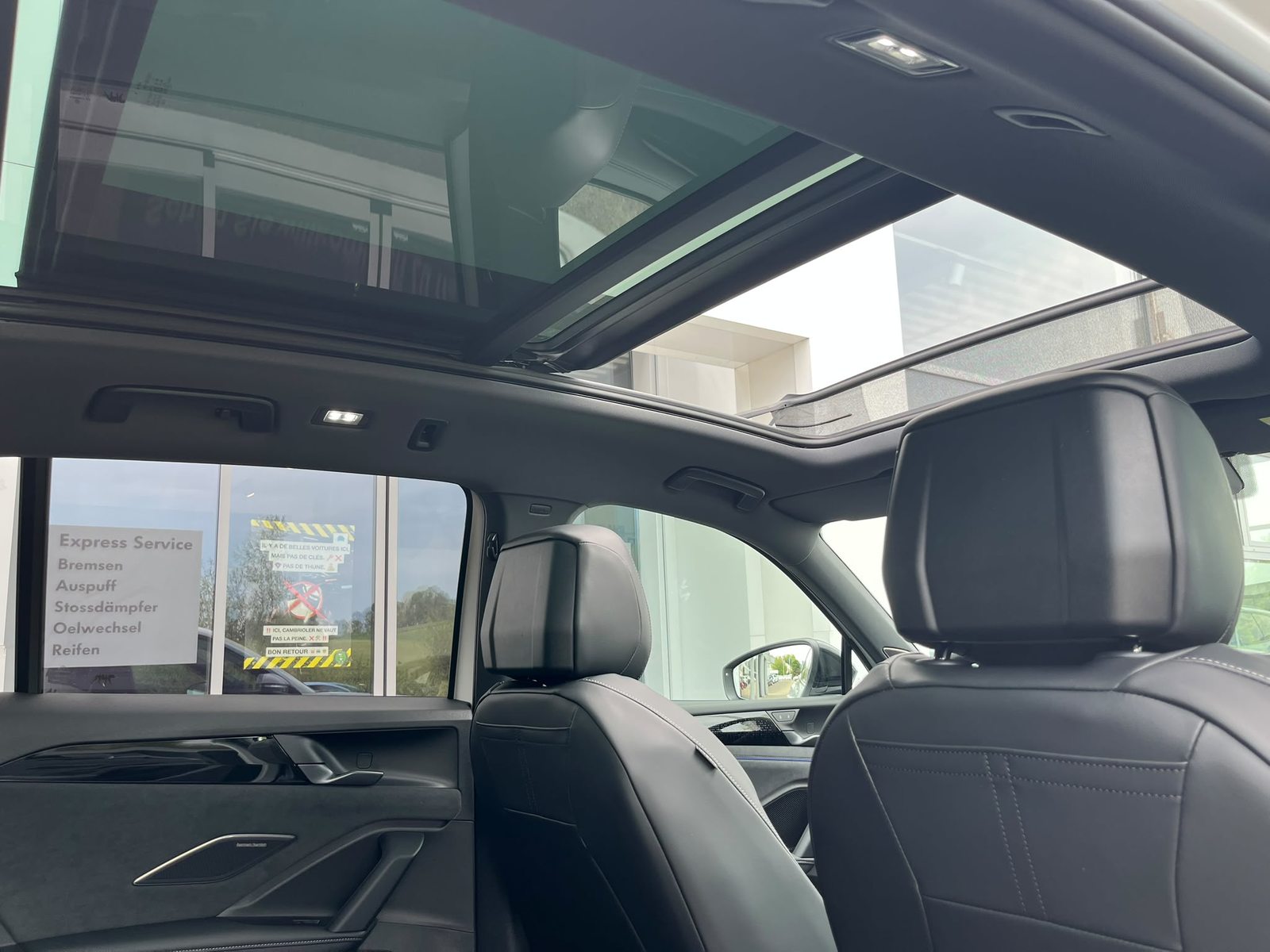 VW Tiguan R-Line Plus, Benzin, Neuwagen, Automatik - 5