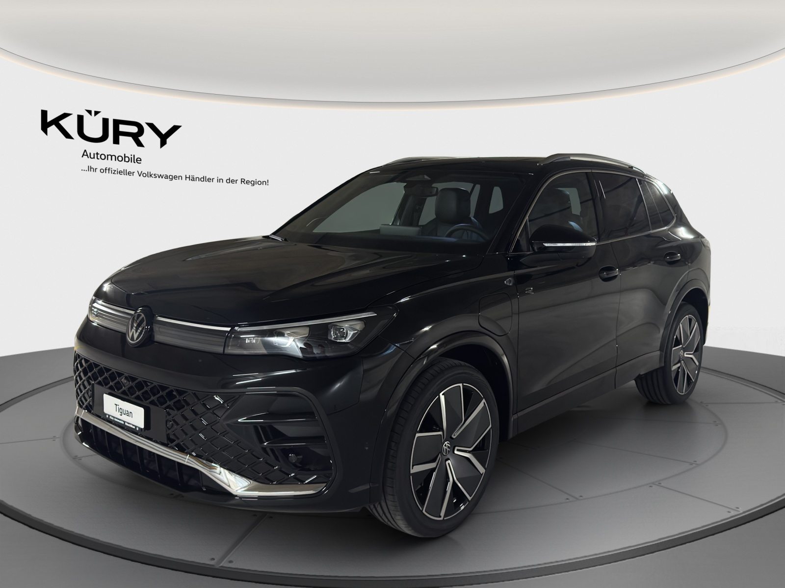 VW Tiguan R-Line