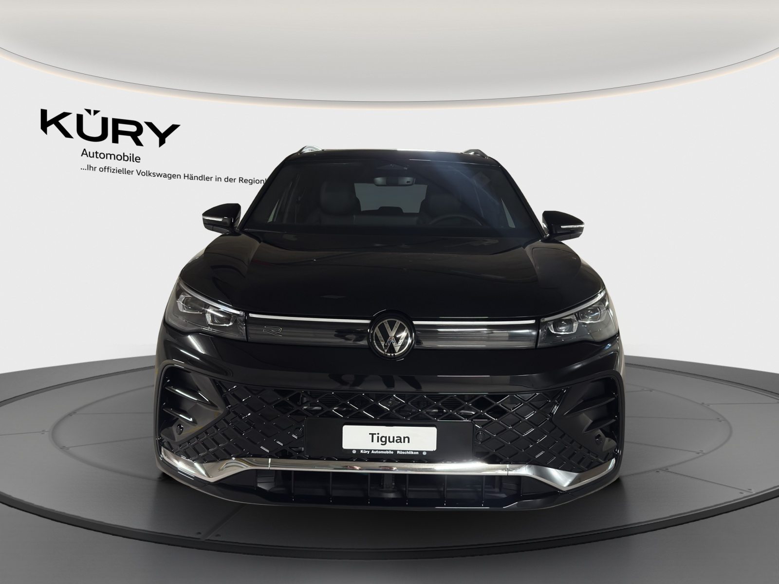 VW Tiguan R-Line, Full-Hybrid Petrol/Electric, New car, Automatic - 2