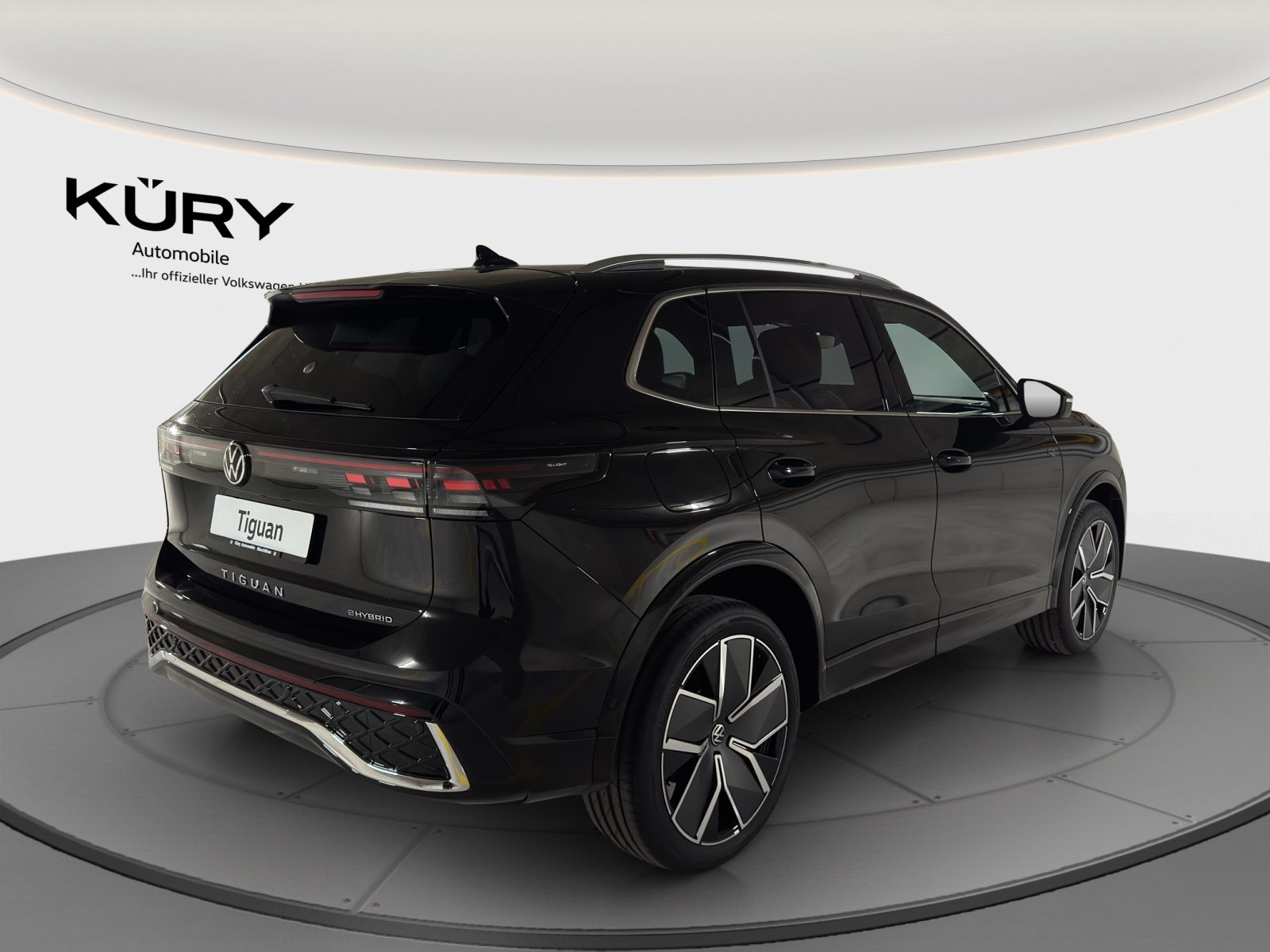 VW Tiguan R-Line, Full-Hybrid Petrol/Electric, New car, Automatic - 5