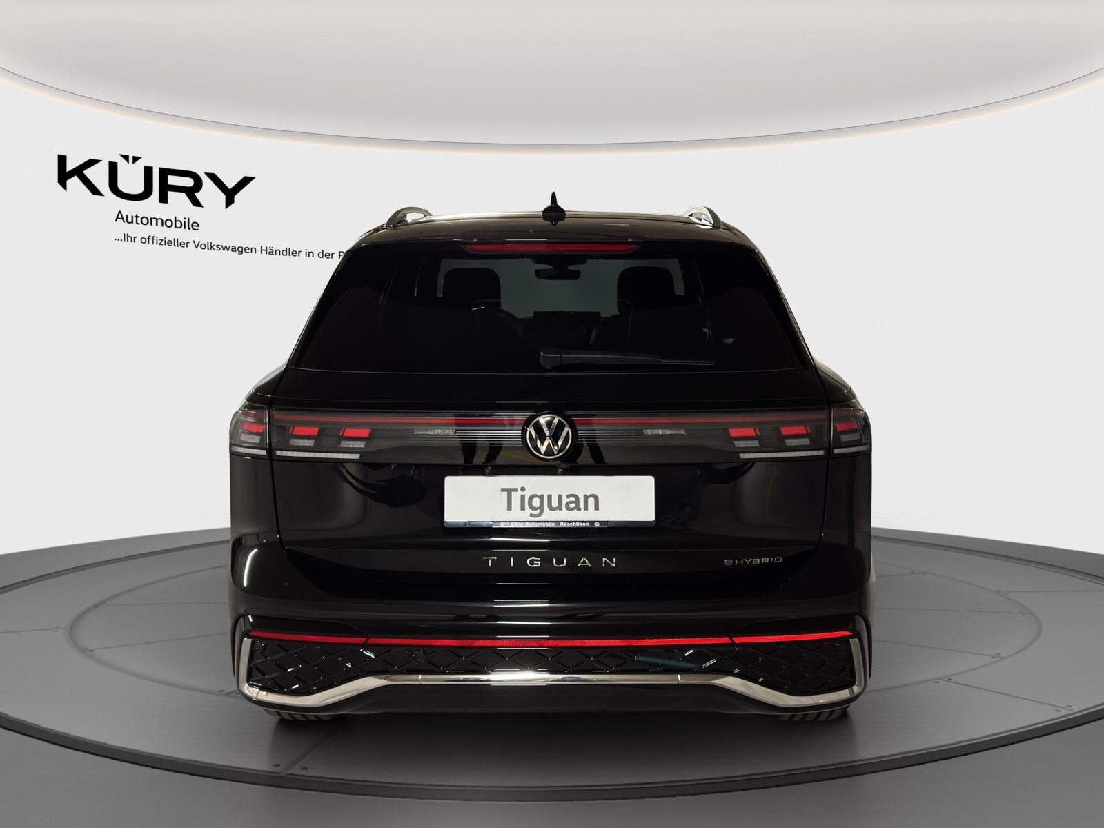 VW Tiguan R-Line, Full-Hybrid Petrol/Electric, New car, Automatic - 6