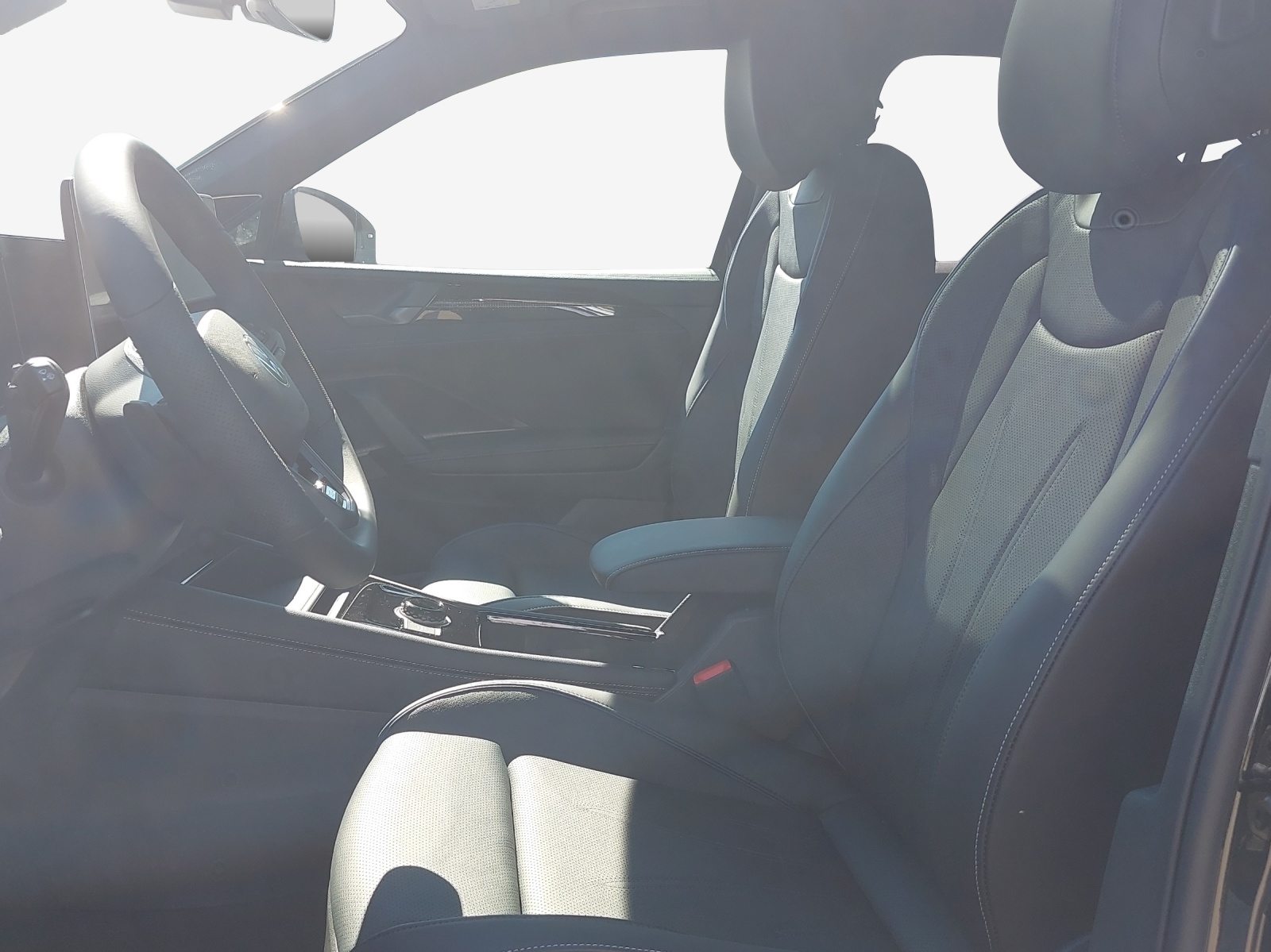 VW Tiguan R-Line Plus, Benzin, Neuwagen, Automatik - 7