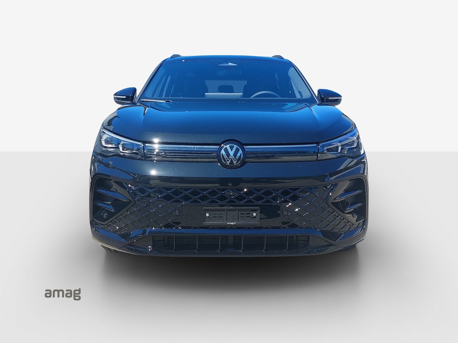 VW Tiguan R-Line UNITED, Benzin, Neuwagen, Automatik - 7
