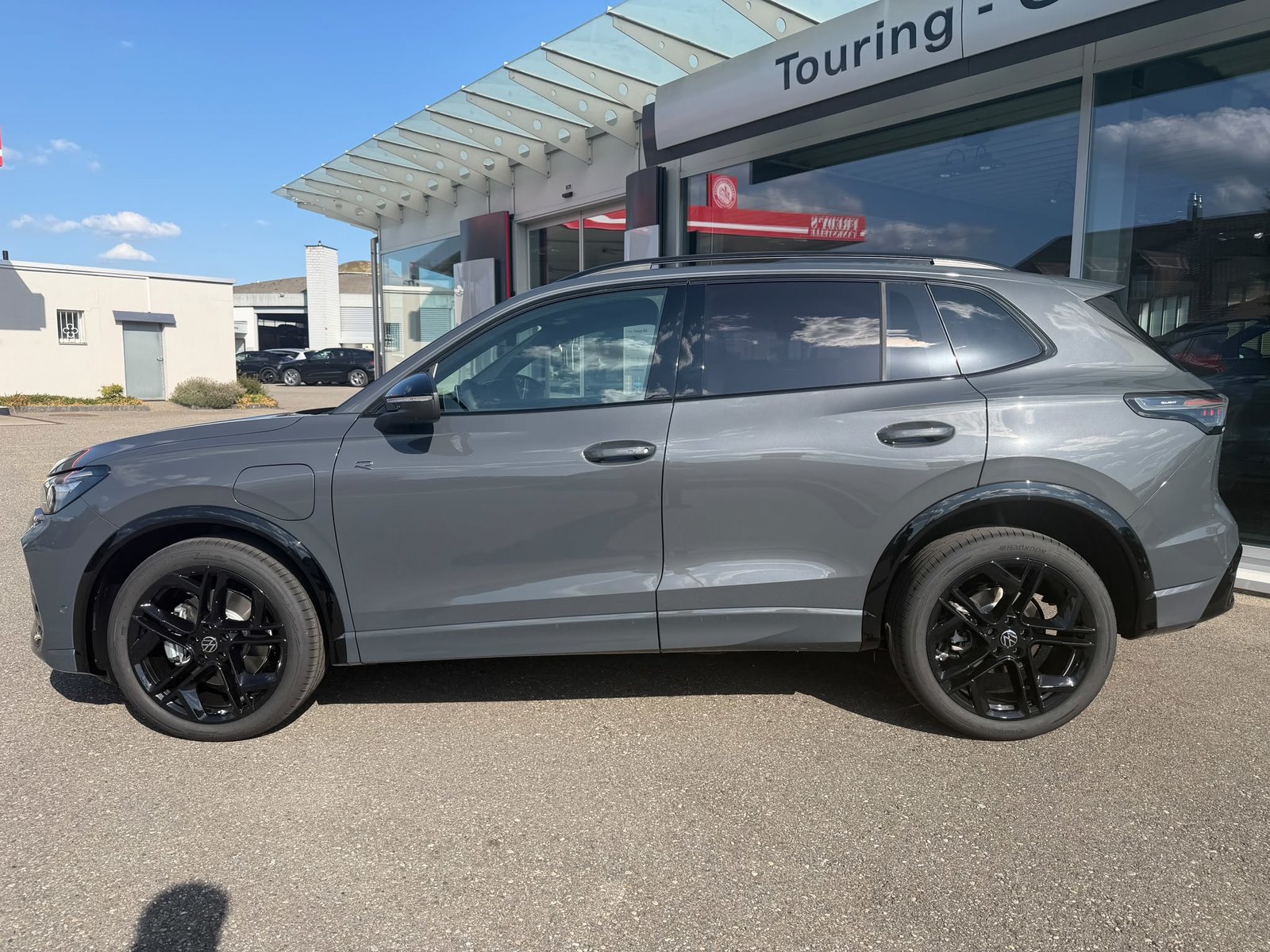 VW Tiguan 1.5 TSI evo2 eHybrid R-Line DSG, Plug-in-Hybrid Benzina/Elettrica, Auto nuove, Automatico - 2