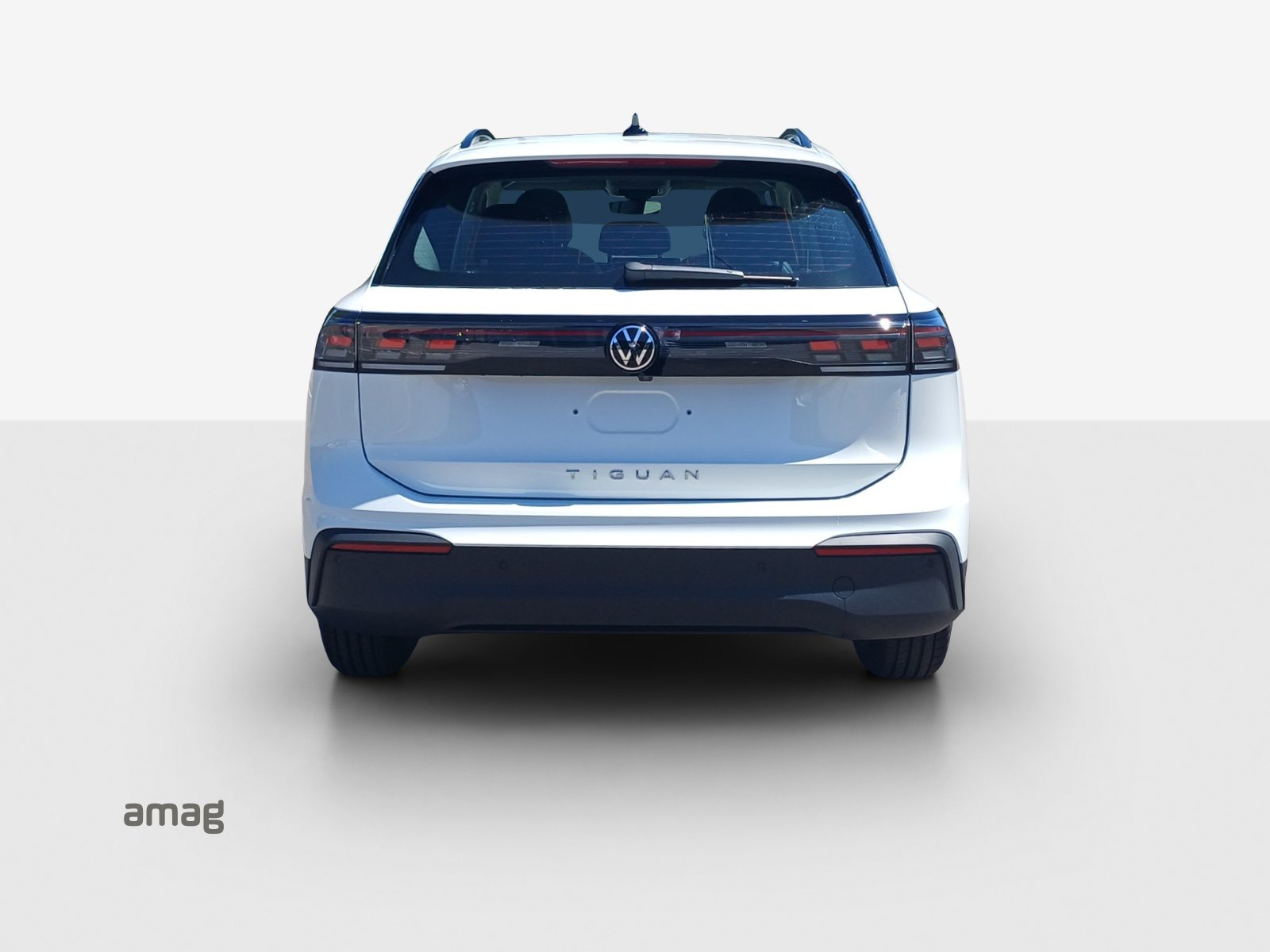 VW Tiguan Life, Diesel, New car, Automatic - 4